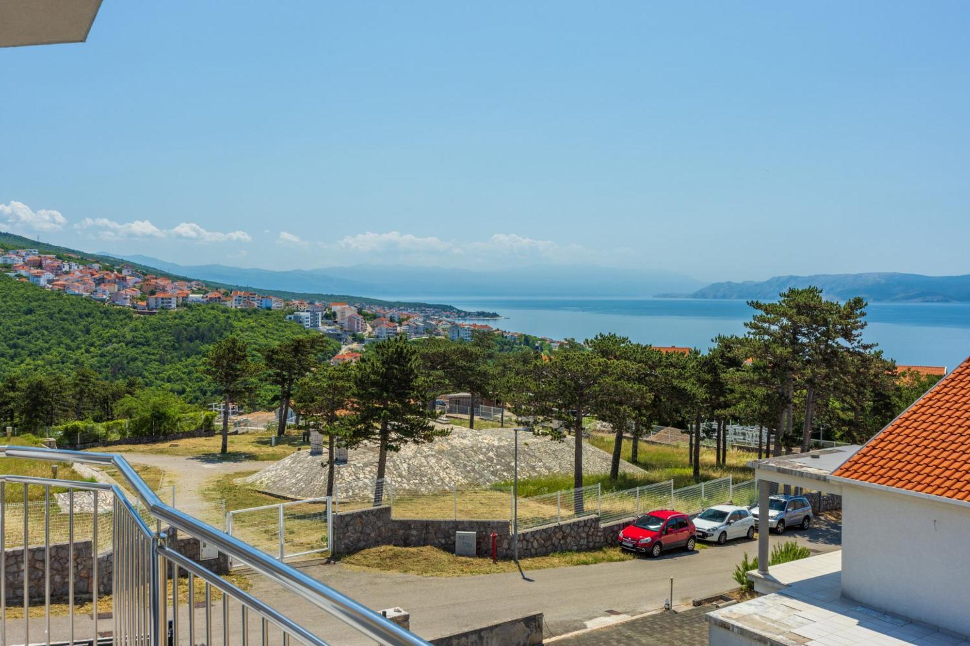 Apartments Sunshine E Crikvenica Exterior photo